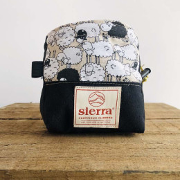 Kreidebeutel SIERRA Climbing Cube Black Sheep schwarz