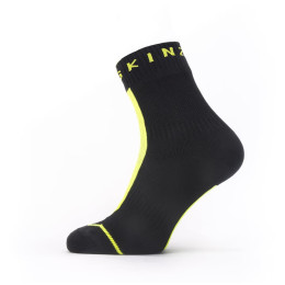 Wasserdichte Socken SealSkinz Dunton 2023 schwarz Black/Neon Yellow