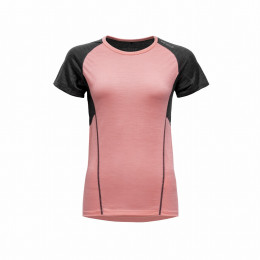 Damen-Funktionsshirt Devold Running Merino 130 T-Shirt Wmn rosa/rot APRICOT