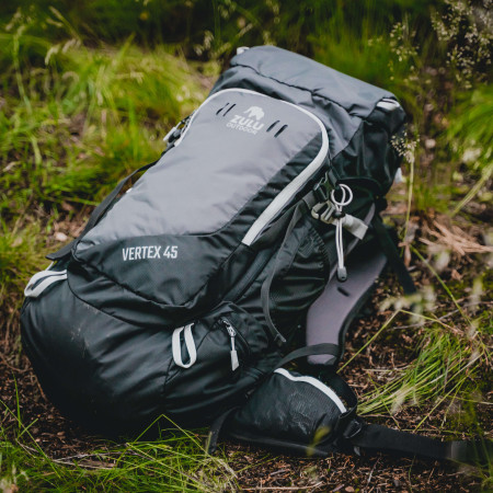 Wanderrucksack und was hineingepackt wird