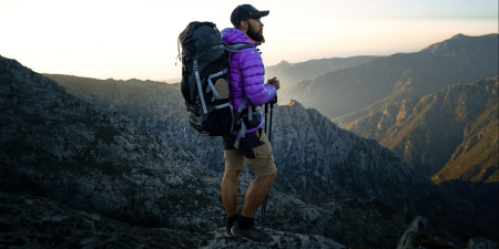 Wie wählt man Outdoor-Kleidung aus?