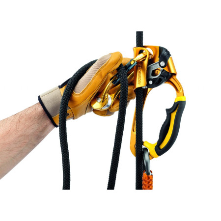 Karabiner Petzl Rollclip A Triact-Lock