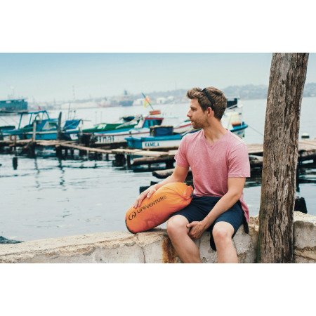 Wasserdichter Packsack LifeVenture Ultralight Dry Bag 15L