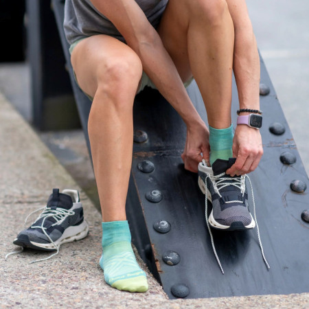 Damensocken Darn Tough Run Quarter Ultra-Lightweight