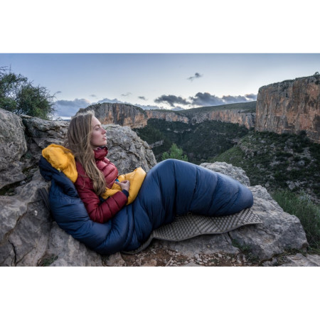 Damen Daunenjacke Patizon ReLight PRO 2023