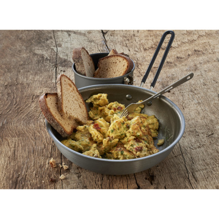 Trekkingnahrung Trek’n Eat Rührei auf saftigen Zwiebeln (glutenfrei, vegetarisch)