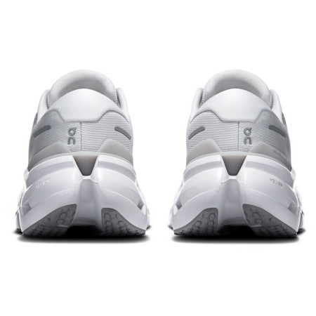 Damen Laufschuhe On Running Cloudrunner 3