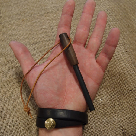 Feuerstein JUBÖ Bushcraft Firesteel Aprilia