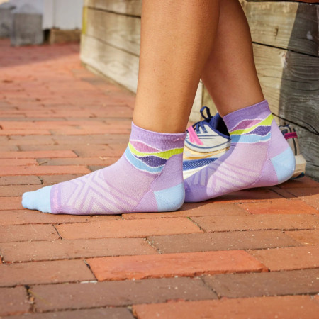 Damensocken Darn Tough Run Quarter Ultra-Lightweight