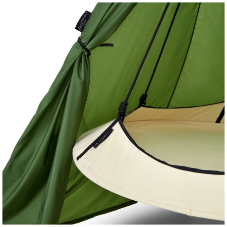 Regenabdeckung Hamaka.eu Hangout Pod - auf einem Ständer