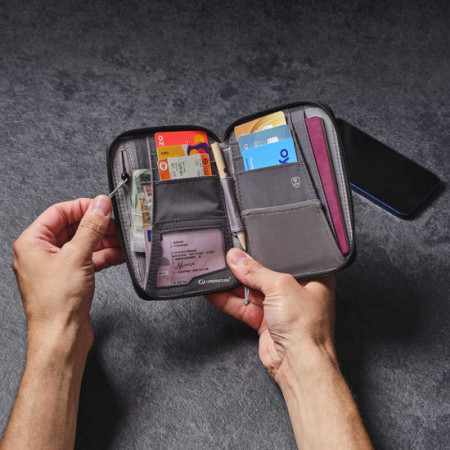 Hülle für Dokumente LifeVenture Rfid Mini Travel Wallet