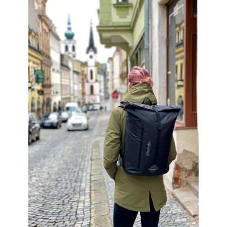 Rolovací batoh na notebook Pinguin Commute 25