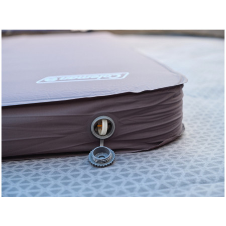 Selbstaufblasende Isomatte Coleman Supercomfort 7.5 double