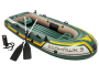 Boote und Kajaks